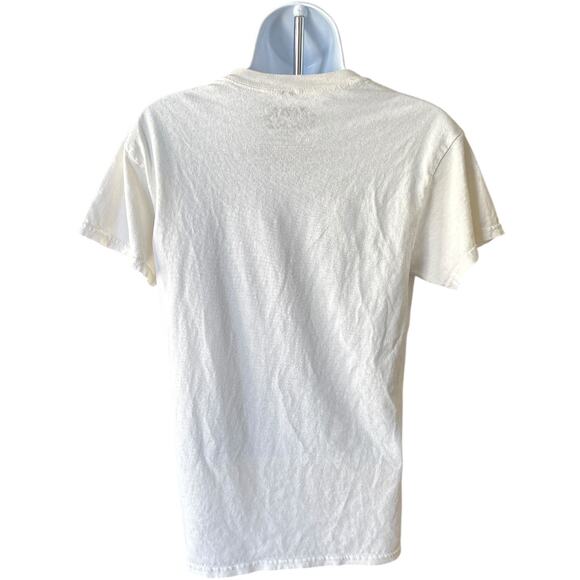 Star Wars Geeknet Grogu “The Child Plate” T-Shirt S White Graphic Tee - Picture 2 of 5